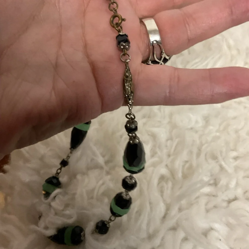 Vintage Green and Black glass bead mid century modern necklace